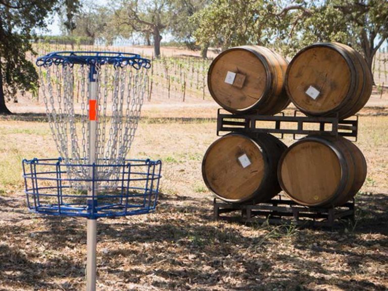 Things to Do in Paso Robles; whale rock disc golf course