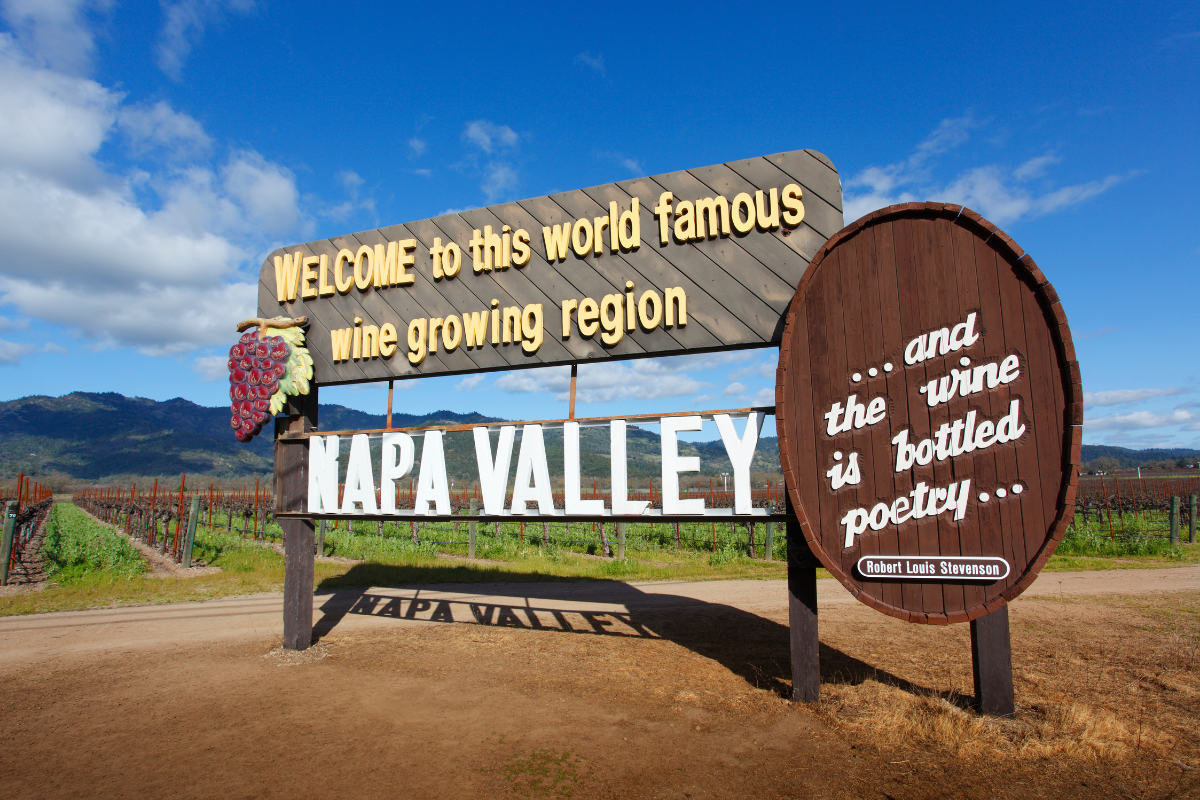 welcome sign in napa valley