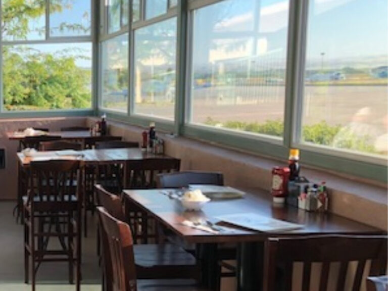 Diner at the Paso Robles airport